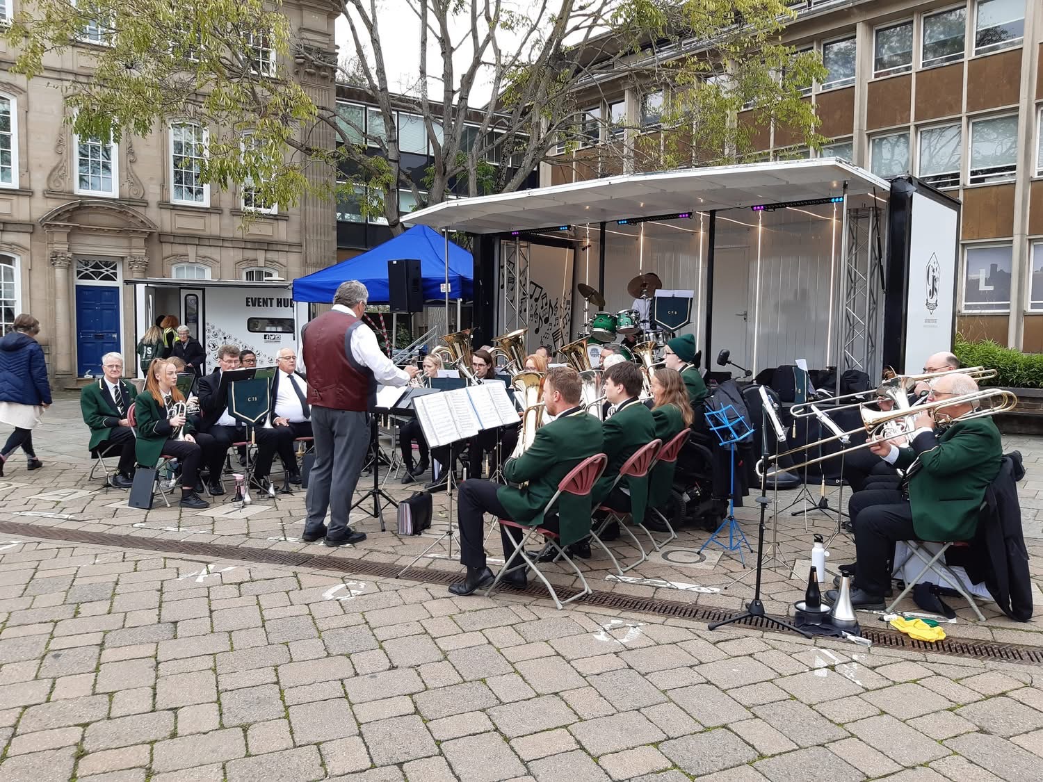 Safeline Day in Warwick Market Square